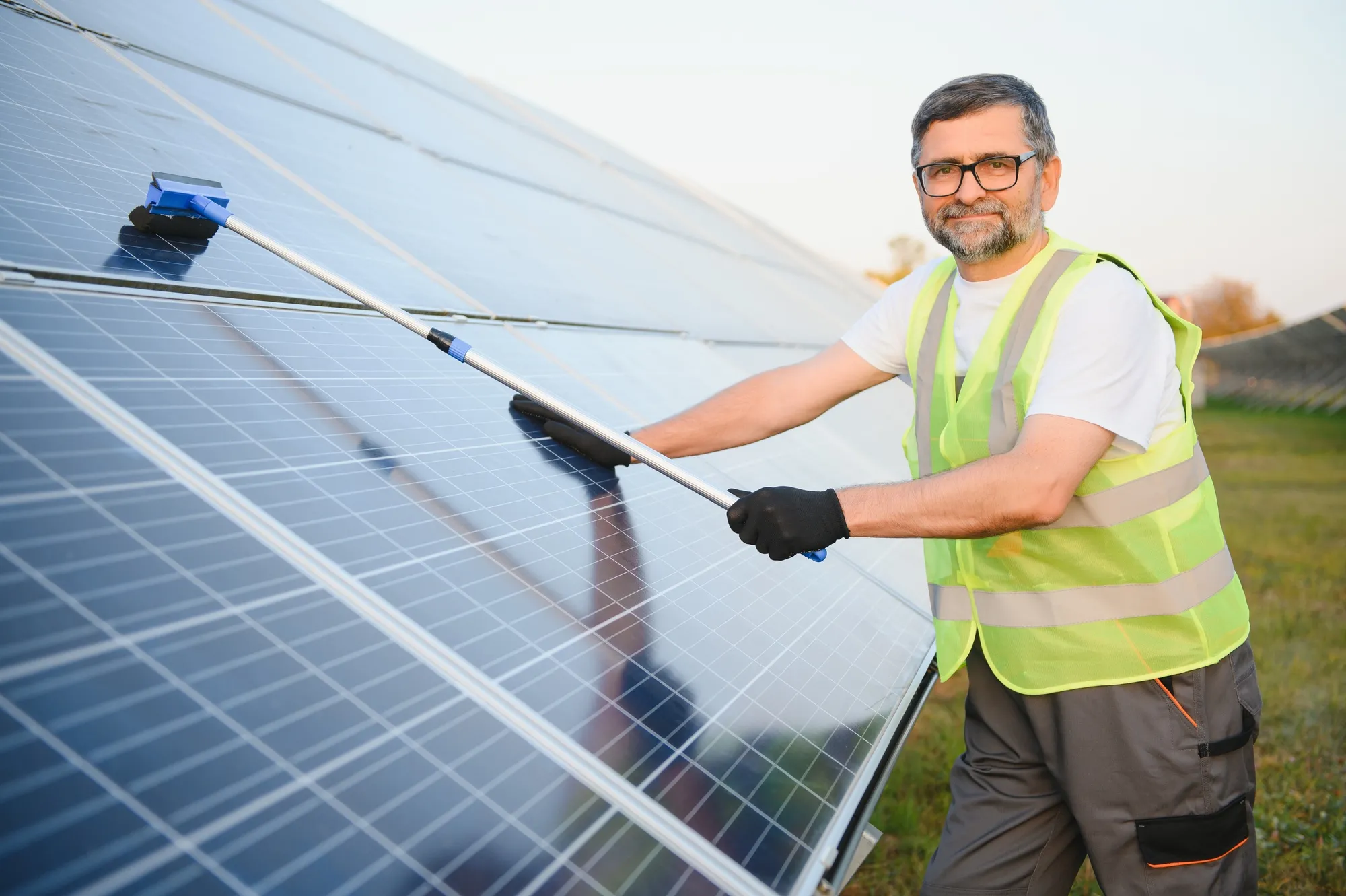 Professional battery storage system installation